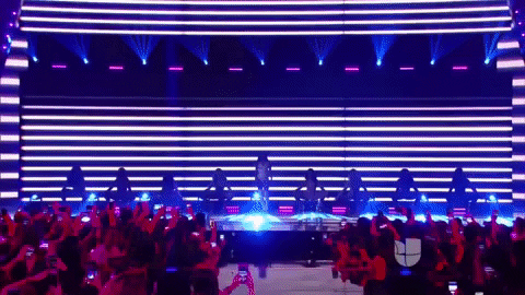 giphy.gif
