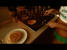 200.gif