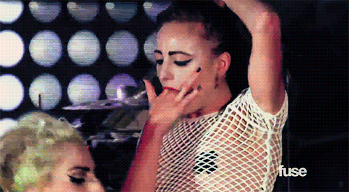 giphy.gif