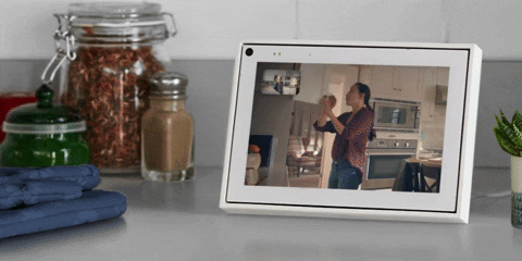 Các tính năng nổi bật của màn hình thông minh Facebook Portal 2 giphy