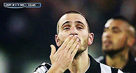 Ac Milan Blow Kiss GIF - Find & Share on GIPHY
