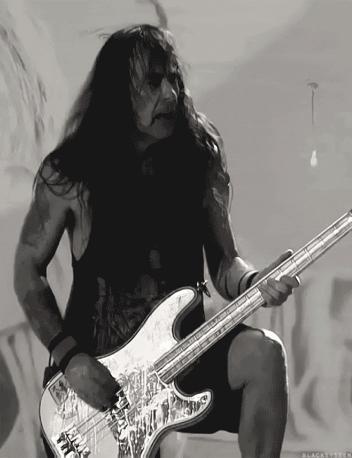 Steve Harris GIFs Find & Share on GIPHY