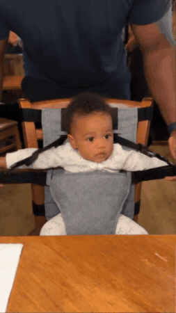 Asiento port&aacute;til para beb&eacute;s plegable