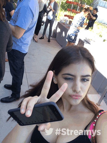 Rachel Reilly GIFs - Find & Share on GIPHY