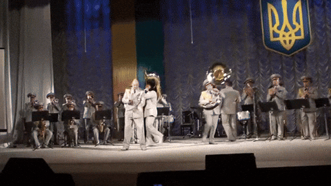 giphy.gif