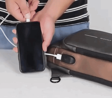 Mochila USB Anti-Roubo Titanium - A Prova D'água e Compacta