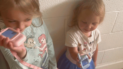 Walkie talkie con videollamada en accion