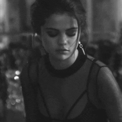 Selena Gomez GIF - Find & Share on GIPHY