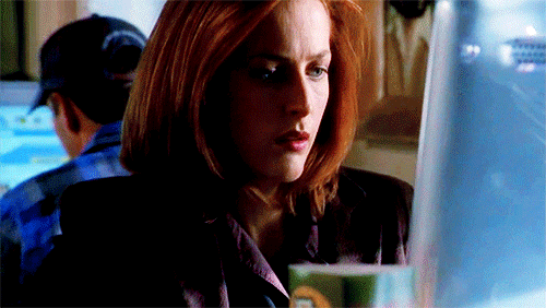 Dana Scully GIF - Find & Share on GIPHY