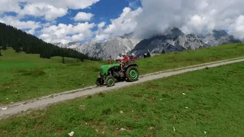 Come On My Way GIF by Tirol - Find & Share on GIPHY