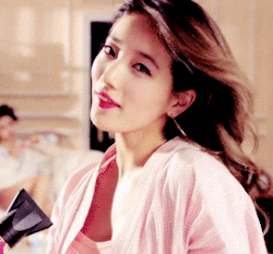Suzy GIF - Find & Share on GIPHY