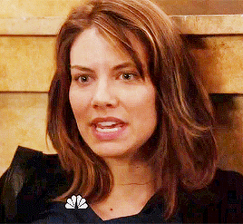 Lauren Cohan GIFs - Find & Share on GIPHY