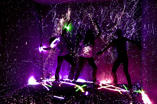 Happy Ravers - World Of Landru Happy Ravers - World Of Landru