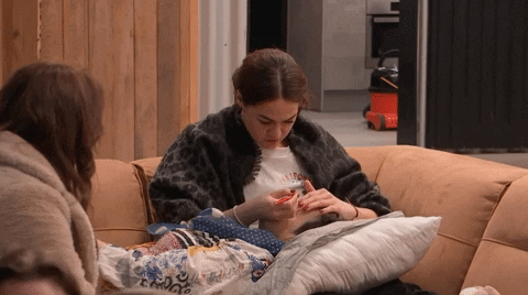 giphy.gif