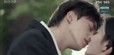 Сцена поцелуя Сон Кана и Ким Ю Джон в дораме «Мой демон» впечатлила нетизенов