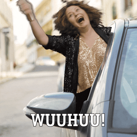 Non ti servono 100k followers, ti serve un CRM che lavora (e fidelizza) per sempre 1 giphy
