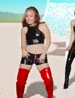 giphy.gif