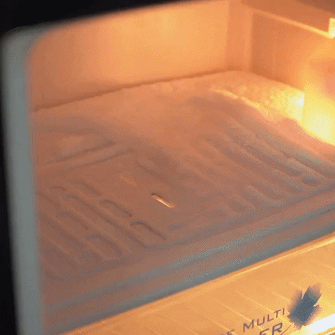 Polar hat that can be used in the freezer and microwave