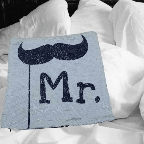 Mr. Print Colour Changing Pillow Cover