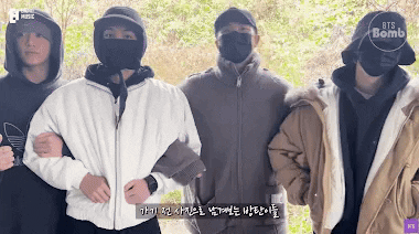 Участники BTS эмоционально попрощались друг с другом на видео зачисления в армию