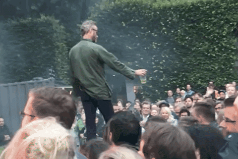 giphy.gif