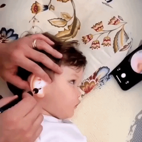 Nettoyeur d'oreilles avec caméra intégrée