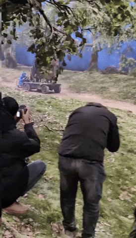 giphy.gif