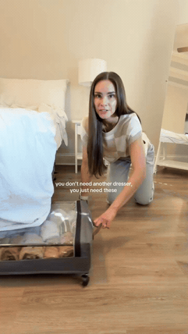 GIF