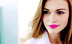 Holland Roden - Page 2 Giphy