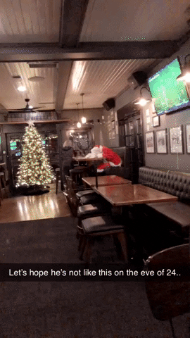 Santa will be late this year in funny gifs