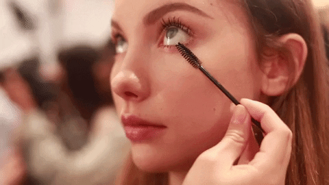 8 Tip Sapu Maskara Untuk Bulu Mata Betul-Betul Melentik Tanpa Fake Eyelashes