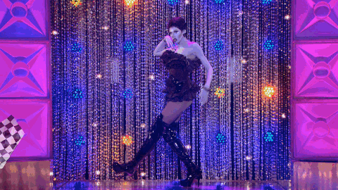 Season 8 Naomi Smalls GIF by RuPaul's Drag Race - Find & Share on GIPHY