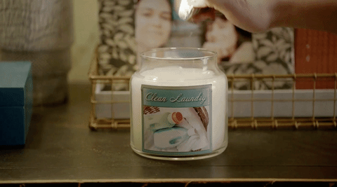 Scented Candles to Make the House Smelling Like Holidays