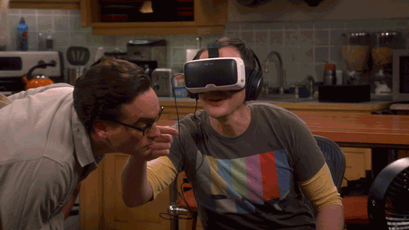 Sheldon probando la realidad virtual de Workrooms - Blog Hola Telcel