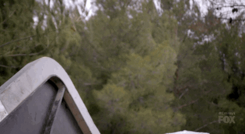 Legolas com óculos escuro