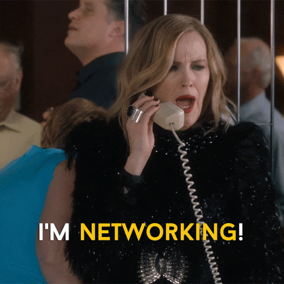 GIF "Estou fazendo networking"!