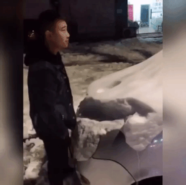 Snow Face in funny gifs