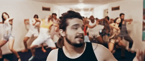 Luan Santana GIF