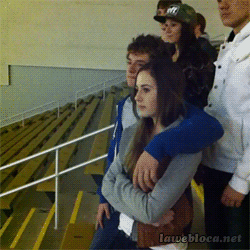 giphy.gif