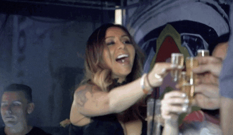 The Stages Of Feeling Too Old At The Club As Told By Jersey Shore