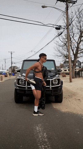 giphy.gif