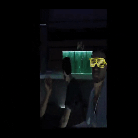giphy.gif?cid=790b76115f8466eee8f579bb94