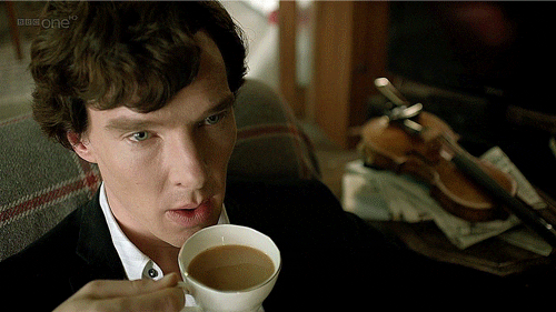 RÃ©sultat de recherche d'images pour "Sherlock gif tea"