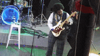 200w.gif