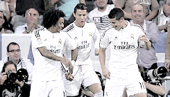 Real Madrid Smile GIF - Find & Share on GIPHY