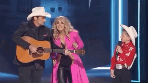 Pregnant Carrie Underwood Looks Happy And Healthy At The CMAs
