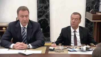 Госдума РФ отказалась расследовать причастность Медведева к коррупции - Цензор.НЕТ 7000