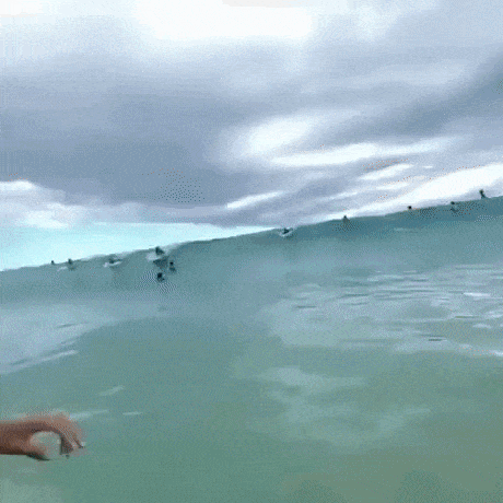 Under the wave in wow gifs
