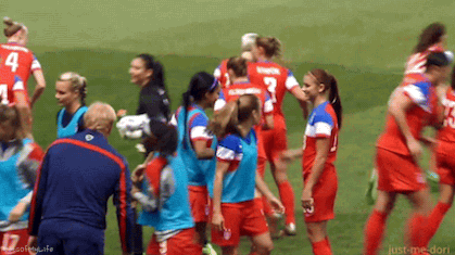 Alex Morgan Syd The Kid GIF - Find & Share on GIPHY