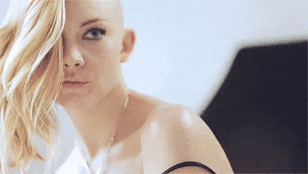 Έξαλλοι οι κριτικοί με τα αχρείαστα γυμνά των Dormer και Ratajkowski σε νέο θρίλερ - εικόνα 1